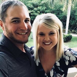 Meet your Posher, Holly